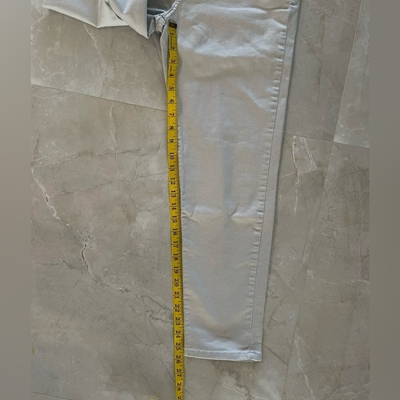 NYDJ Size 8 Sand Color Slim Straight Ankle Jeans Lift & Tuck Slimming 5 Pocket - Picture 4 of 10